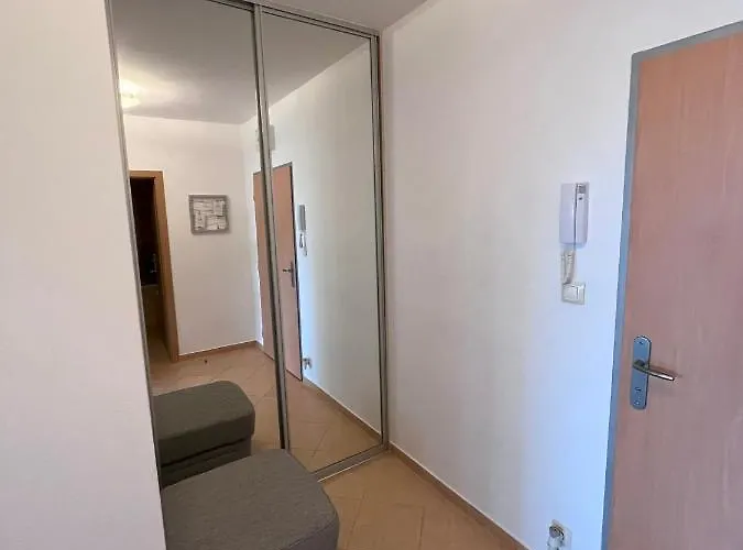 Apartament 2 With Terrace, New Building, Jegeho *