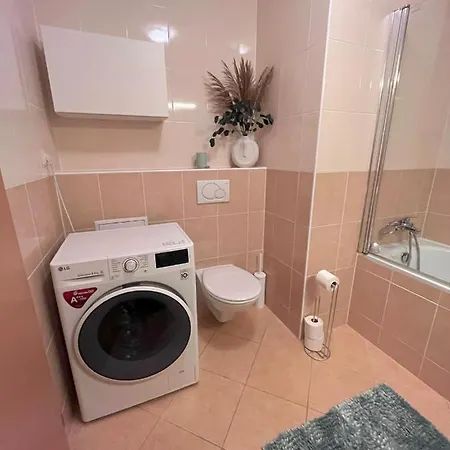 Apartamento 2 With Terrace, New Building, Jegeho Bratislava